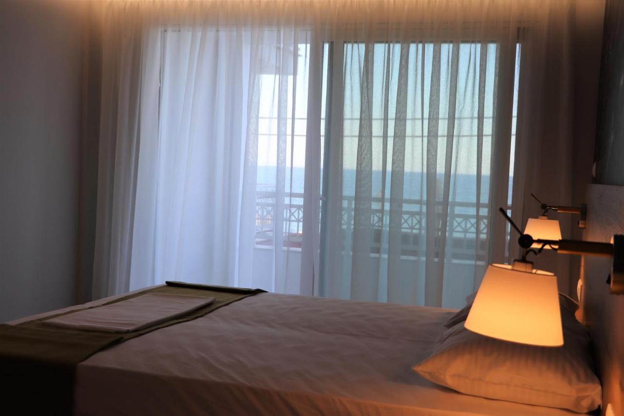 Nefeli Apartments 乐托卡亚 外观 照片